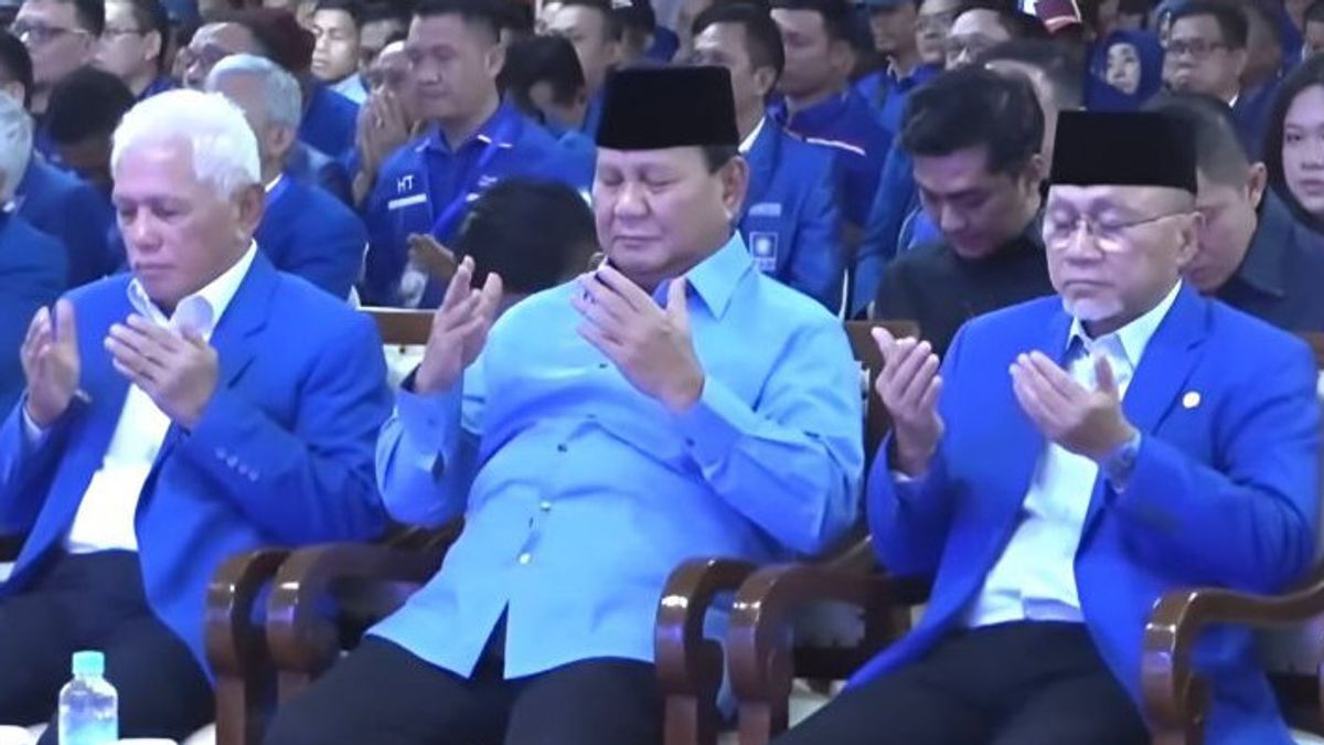 Prabowo Praises The Political Nuance Prayer Presented By The Chairman Of The PAN Faction Of The DPR Saleh Partaonan Daulay