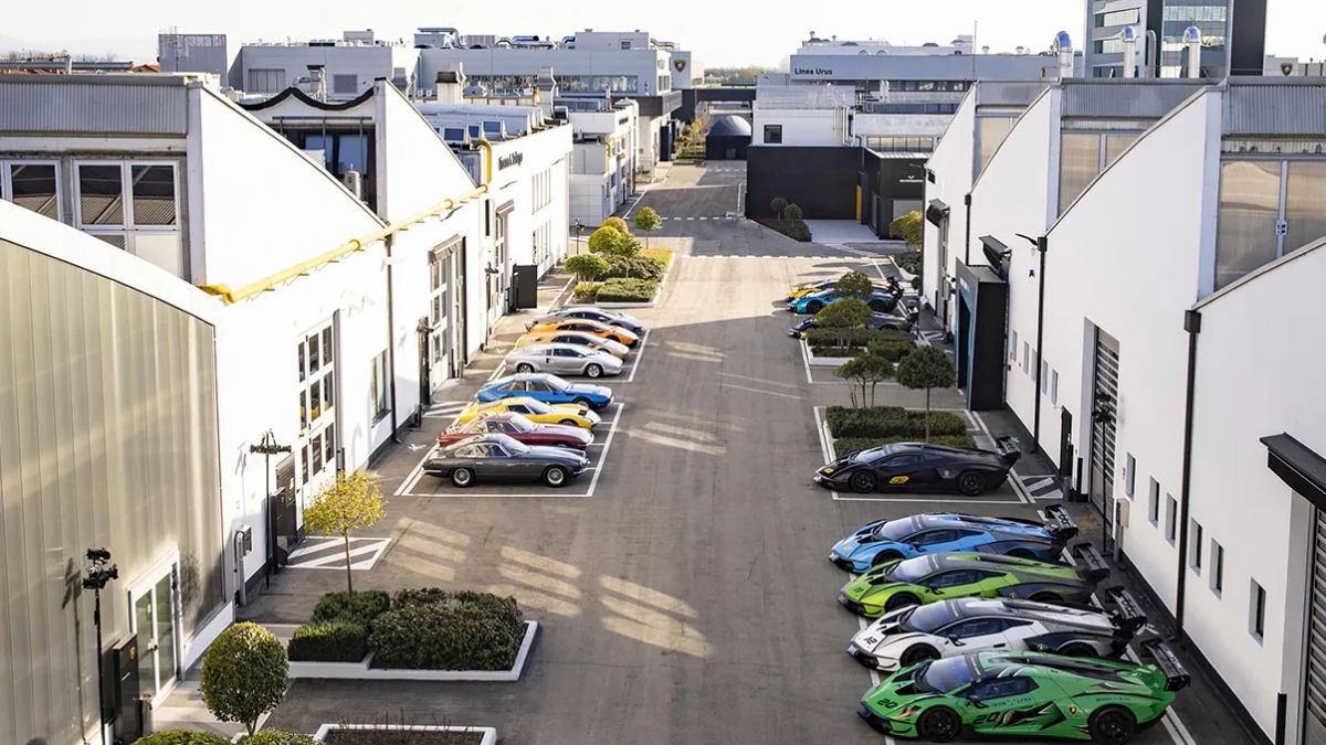 Les Lamborghini souhaitent réduire leurs émissions de 40% par voiture d'ici 2030 ainsi