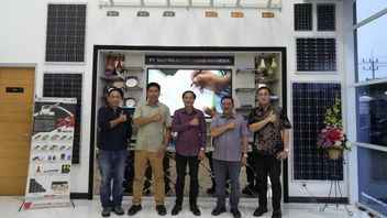 Wagub Kaltara Tinjau Pabrik Energi Surya, Upaya Terangi Desa Perbatasan