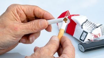 هل يمكن للتدخين أن يقلل من التوتر؟ تحقق من الحقائق
