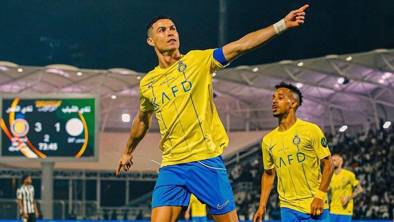 Cristiano Ronaldo Rayakan Gol Ke-50 saat Al Nassr Bungkam Al Shabab