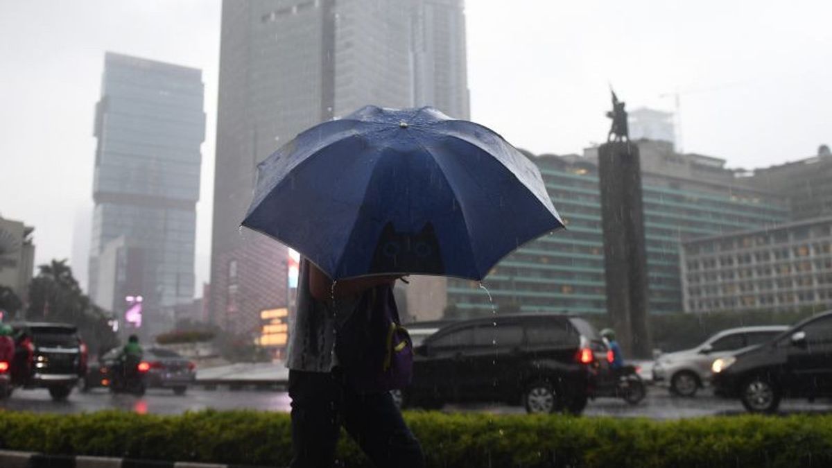 BMKG 天気予報: ジャカルタは 11 月 23 日火曜日に雨が降ります