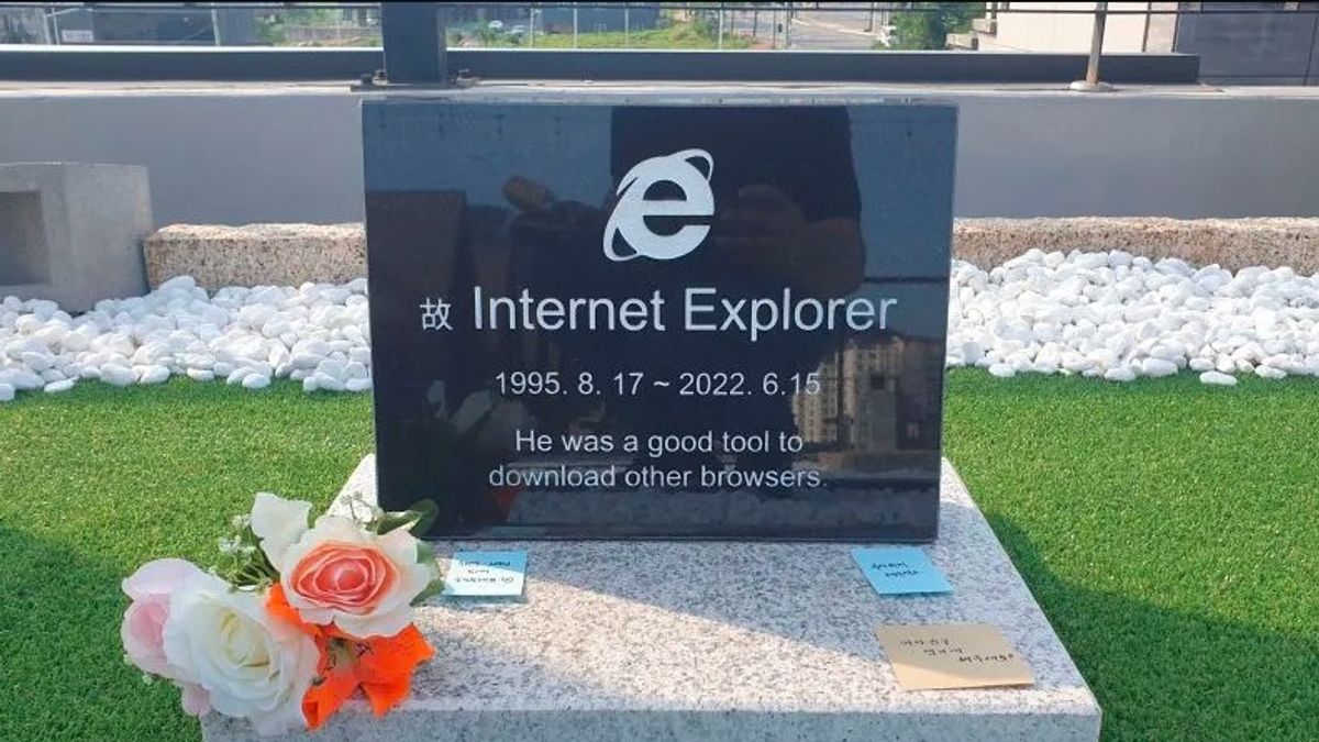 Internet Explorer Tutup, Penggemar di Korsel Buatkan Makam