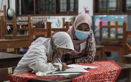 Sekolah di Yogyakarta Kembali Terapkan Pembelajaran Daring Penuh