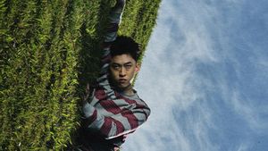 Rich Brian dan Dua Sisinya di Album Terbaru, <i>WHERE IS MY HEAD?</i>