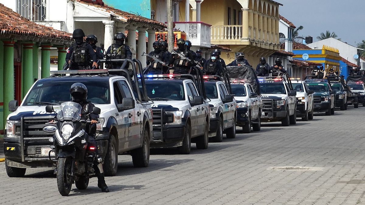 30 Narapidana Melarikan Diri Usai Penyerangan: Meksiko Kirim 200 Tentara ke Perbatasan, Direktur Penjara Dipecat