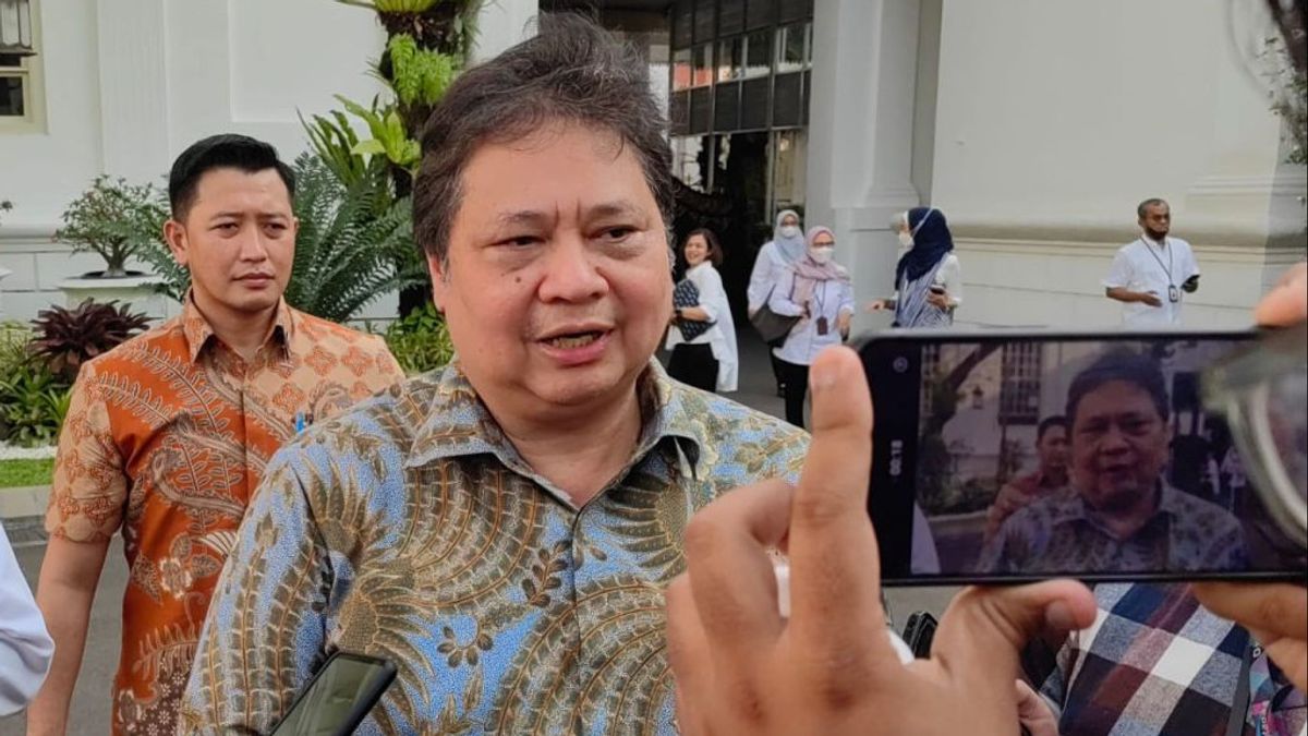 Coordinating Minister Airlangga Says Indonesia's Debt Is Still Relatively Safe