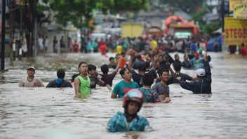 Penyebab Banjir Jakarta dari Analisis Kedua Cawagub Ibu Kota