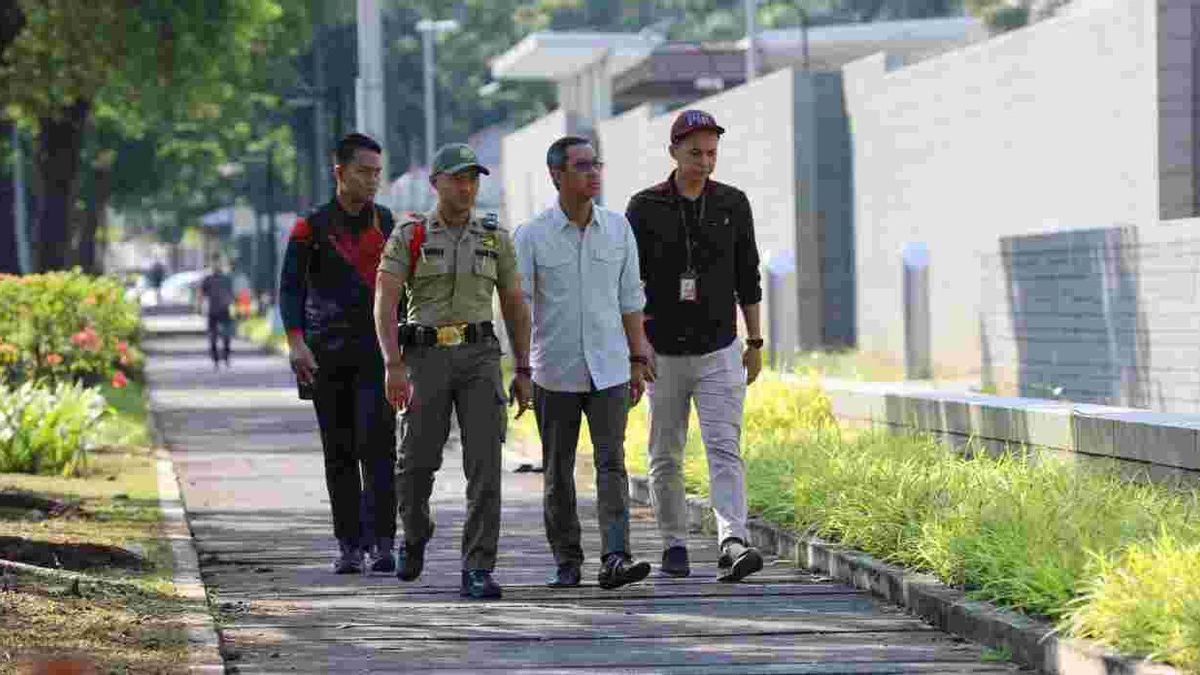 Reviewing The Front Sidewalk Of The US Embassy, Heru Budi Hartono: Further Arrangement Will Be Carried Out