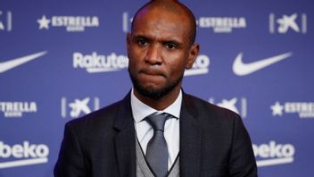 Eric Abidal écrit Une Lettre D’adieu Au Directeur Technique Du Barça