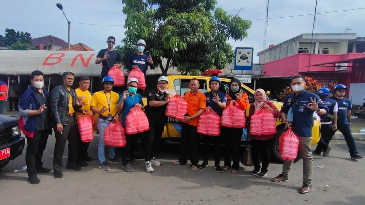 Send Assistance For Earthquake Victims Cianjur, Bank Mandiri Salurkan Formula Milk To Baby Popok