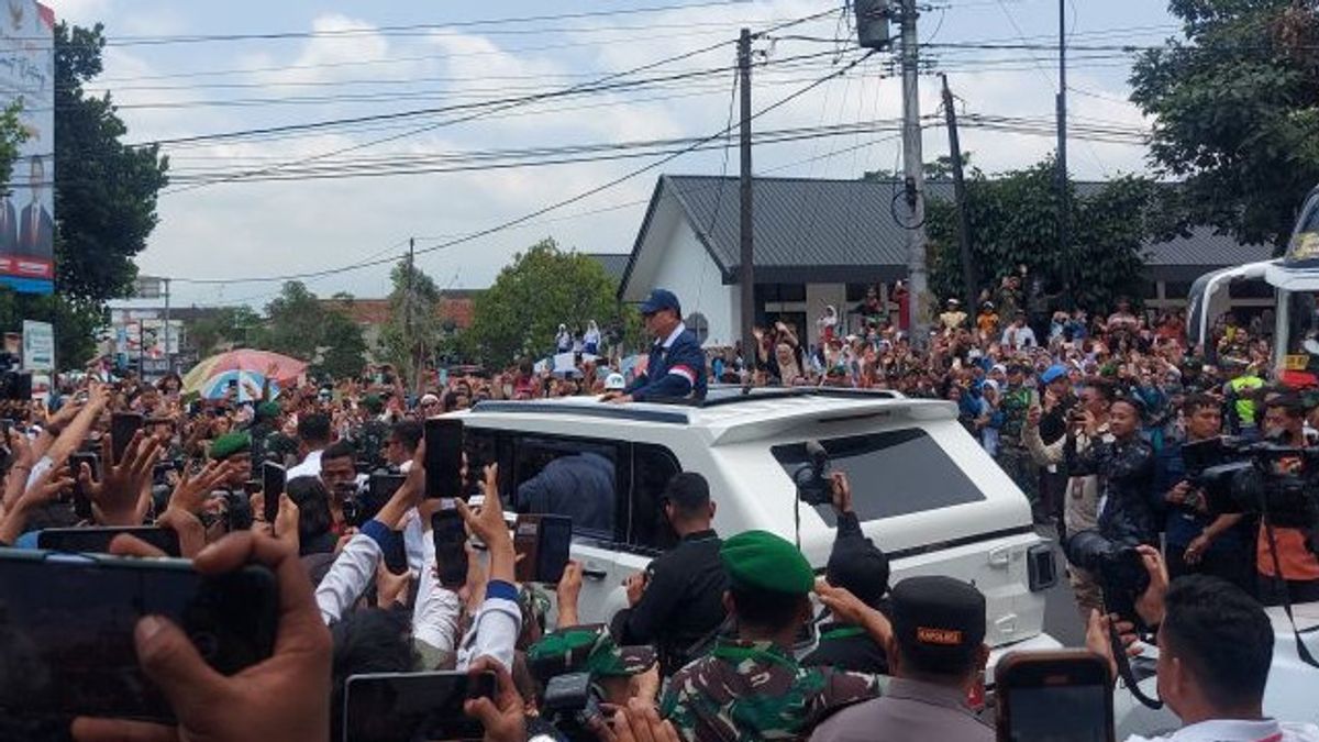 Released By Military Tradition, Prabowo Leaves Magelang Akmil After Cabinet Briefing