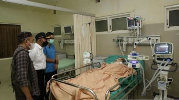 パシリアン病院で治療を受けたセメル山の噴火による16人の犠牲者、6人が80%以上を燃やす