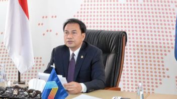 Cuti Bersama 2021 Dipotong, Wakil Ketua DPR: Harus Jalankan Anjuran dan Kebijakan Pemerintah