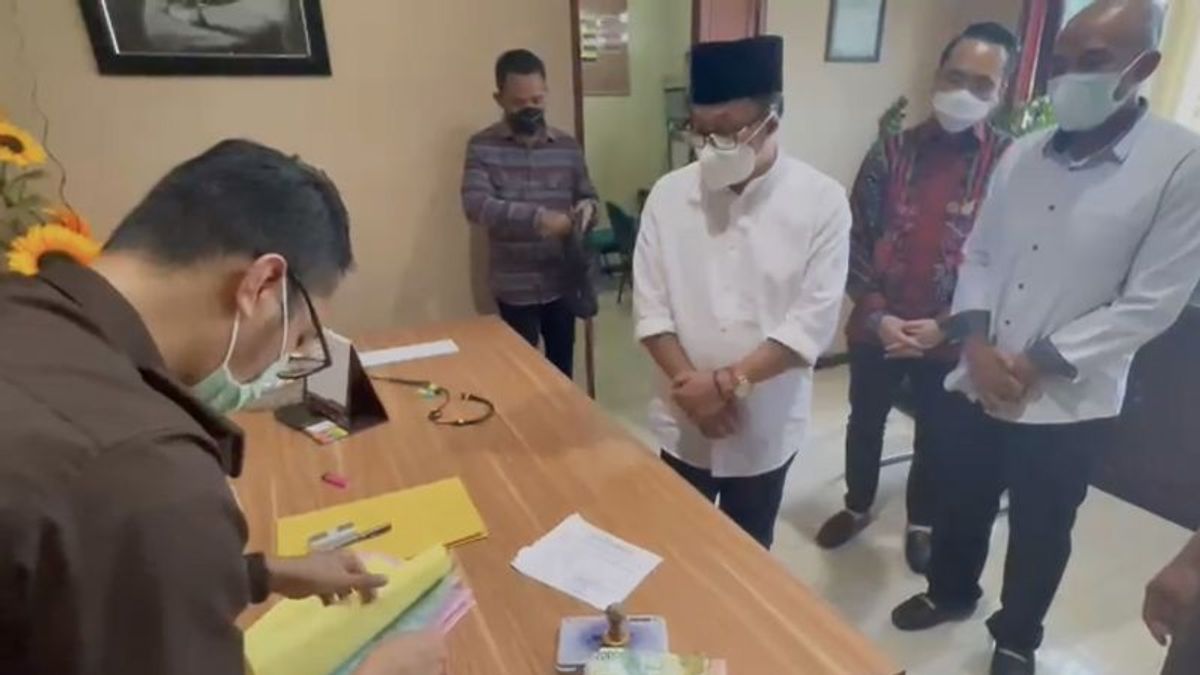 Le Maire De Malang Paie Une Amende De 25 Millions D’IDR Après Avoir été Reconnu Coupable D’avoir Violé La Troupe PPKM Gowes