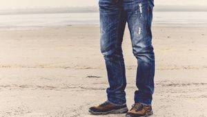 Ketahui 3 Jeans Pria yang Stylish dan Nyaman Dikenakan 
