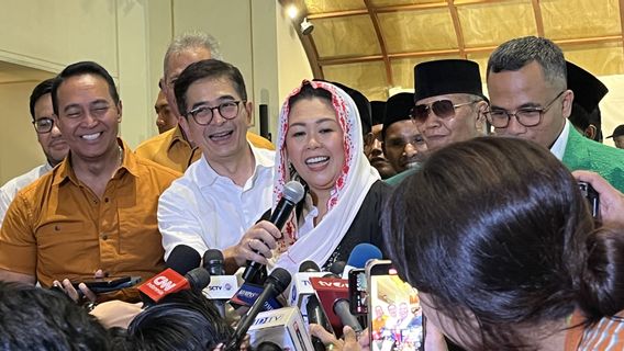 Yenny Wahid Pamit to Prabowo Before Support Ganjar-Mahfud in 2024年总统大选