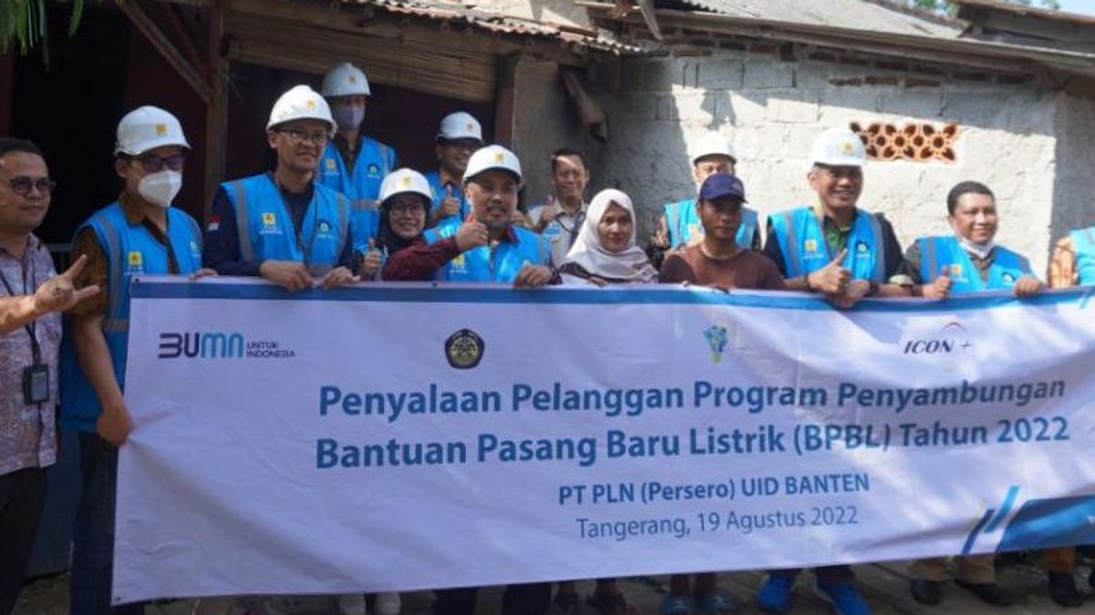 2.240 Rumah Tangga di Banten Terima Bantuan Pasang Baru Listrik