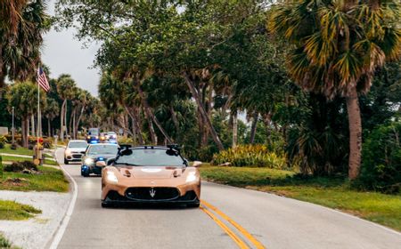 Maserati MC20 Tanpa Sopir Pecahkan Rekor Dunia: 318 Km/Jam di Landasan Pacu NASA!