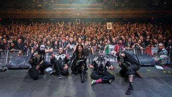 Lacuna Coil Luncurkan Single Anyar yang Menghantui, <i>Never Dawn</i>