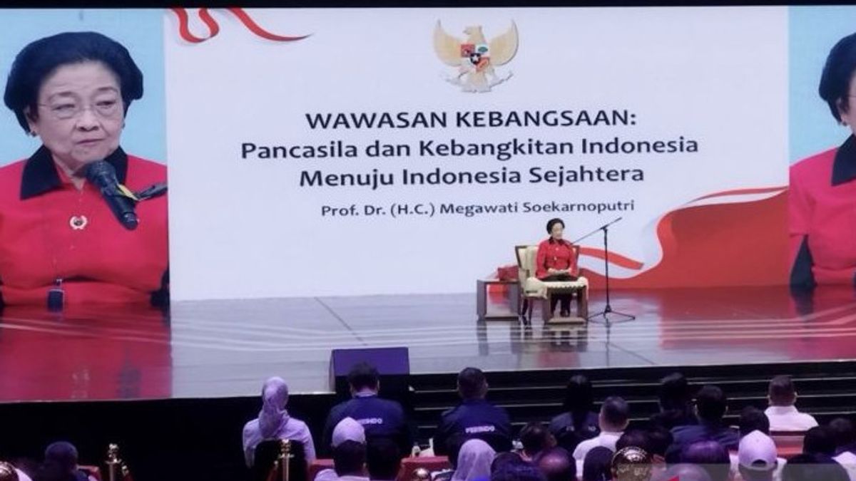 Megawati rendra au chef de la police, demandant au secrétaire général Hasto de ne pas avoir peur d’être arrêté