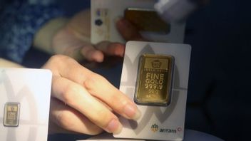 Harga Emas Antam Sentuh Rekor Tertinggi di Rp2.383.000 per Gram