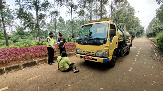 Tragis, Sedang Olahraga Mulyadi Marjuki Ditabrak Mobil Dinas Pertamanan Hingga Meregang Nyawa