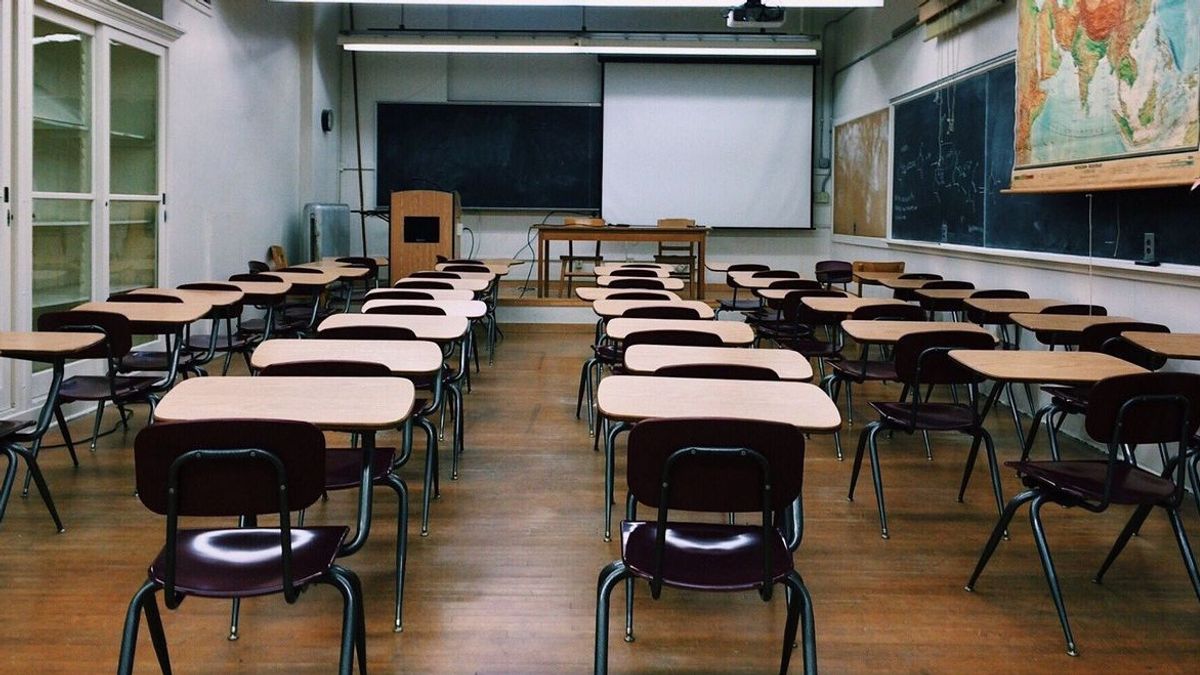 教師連盟は、突然変異は学校環境での性的暴力の加害者にとって適切な罰ではないと主張している