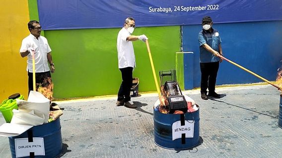 Mendag Musnahkan Produk Impor Ilegal Senilai Rp11 Miliar dari Pakaian hingga Produk Elektronik