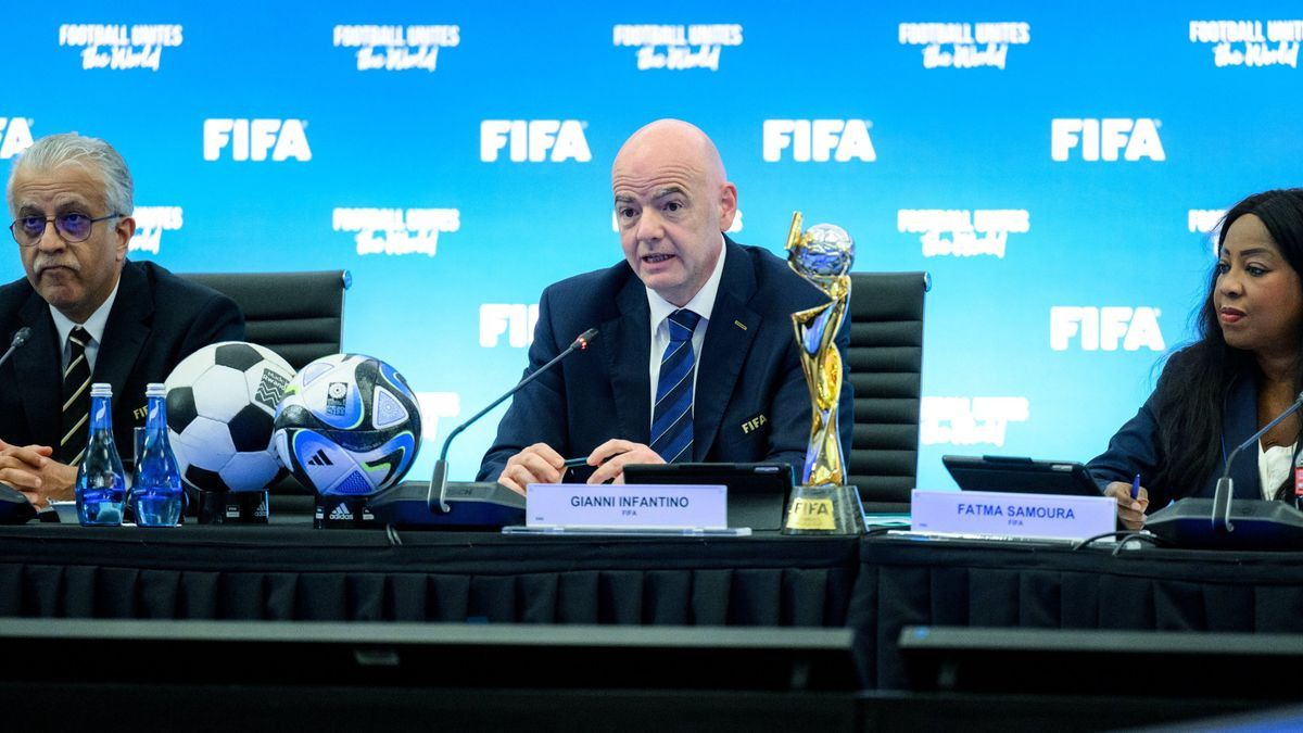 9 Negara yang Pernah Kena Sanksi FIFA, Seberat Apa Hukumannya?