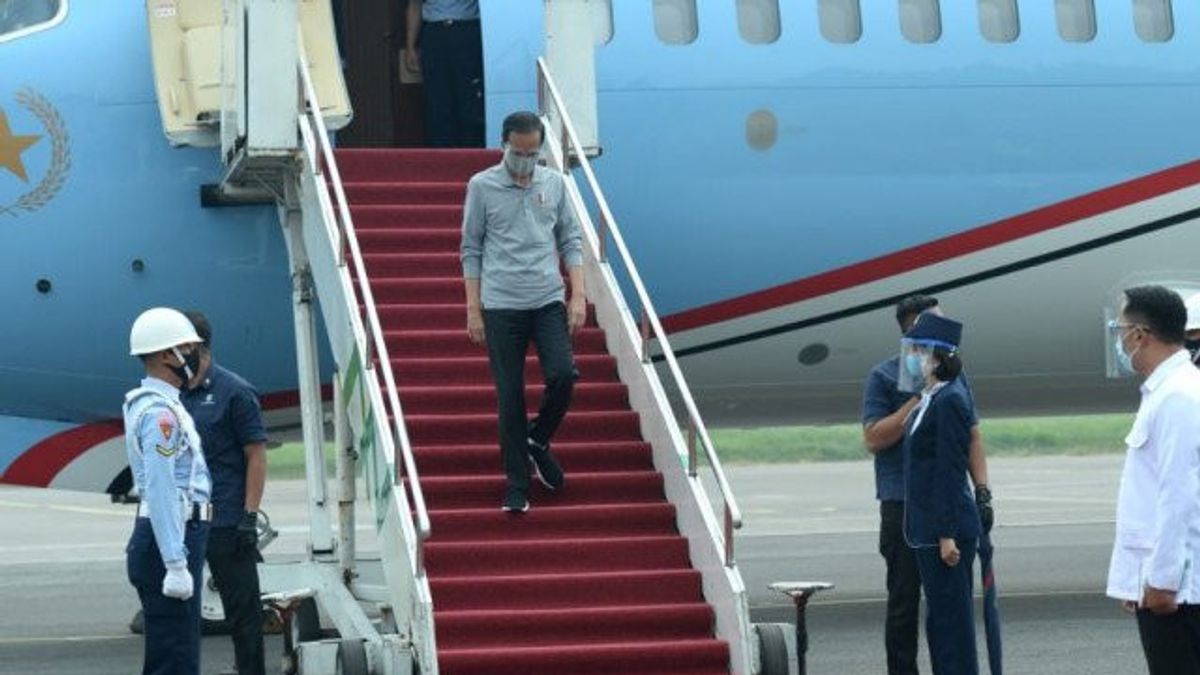 Istana Bantah Jokowi Langgar Aturan, Tegaskan Tim Seleksi Calon Anggota KPU-Bawaslu Perwakilan Pemerintah Hanya 3 Orang