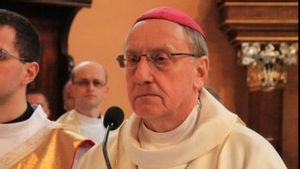 Setelah Diasingkan, Uskup Agung Belarusia Ajukan Pengunduran Diri ke Paus Fransiskus