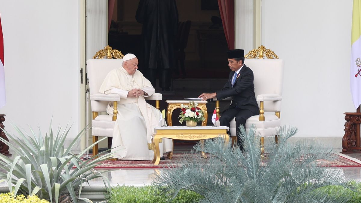 Meeting Pope Francis, Jokowi Explains Indonesia's Diversity