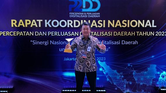 Bank DKI Dikukuhkan Jadi BPD Terbaik Dukung Percepatan dan Perluasan Digitalisasi Daerah