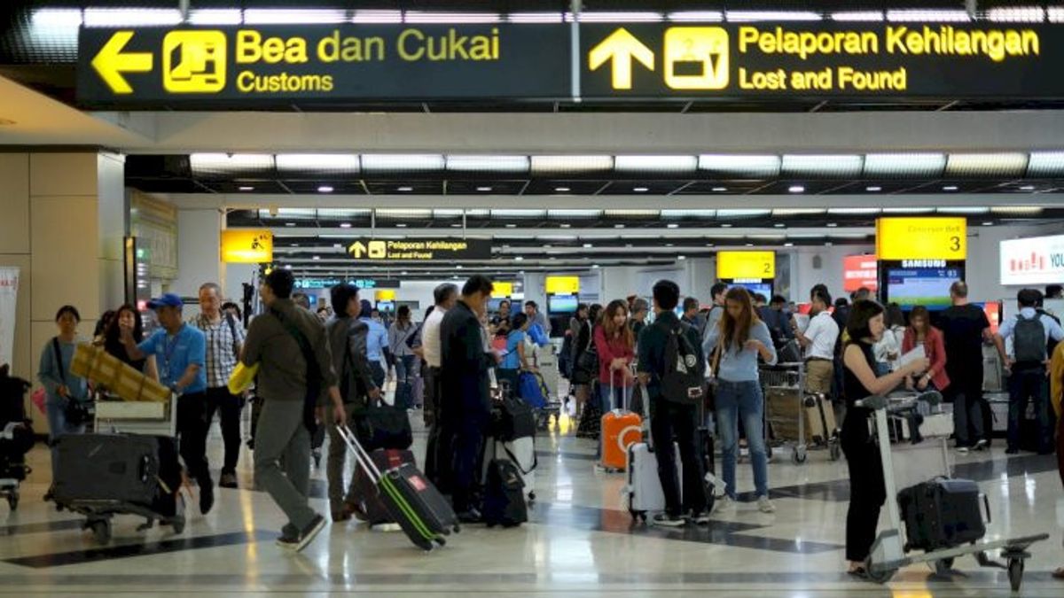Bea Cukai Kualanamu Bikin Video Amatiran Soal Aturan Barang Bawaan ke Luar Negeri, Hasilnya Hanya Kegaduhan