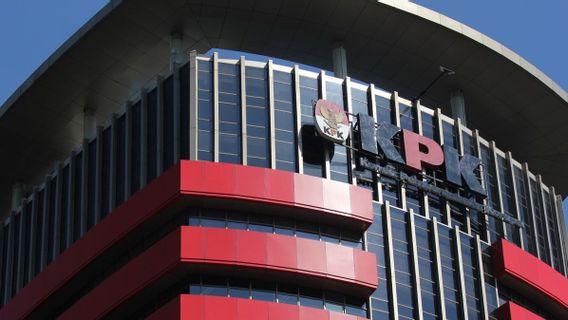 Bandelnya Wantimpres dan Pimpinan MPR yang Belum Laporkan Kekayaan ke KPK