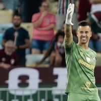 Kiper Fluminense Fabio Pecahkan Rekor Penampilan Terbanyak Sepanjang Masa
