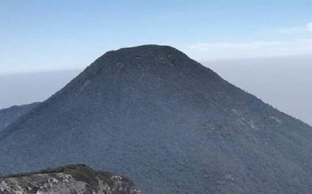 Badan Geologi Bantah Erupsi Gunung Gede Usai Cianjur Diguncang Gempa Magnitudo 5,6