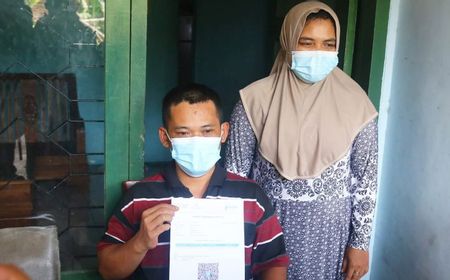 Buta Usai Jalani Vaksinasi COVID, Warga di Malang Minta Bantuan Pemerintah