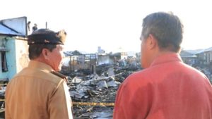 Gubernur Kaltara Sambangi Lokasi Kebakaran di Tarakan