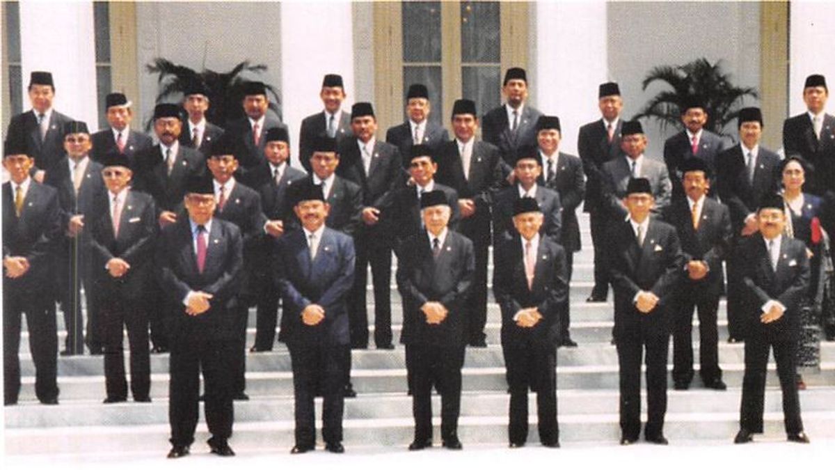 Sejarah Hari Ini, 14 Maret 1998: Kabinet Pembangunan VII yang Hanya Berumur Dua Bulan Diumumkan Presiden Soeharto