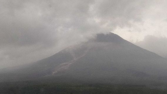 Gempa Letusan Masih Terjadi di Gunung Semeru