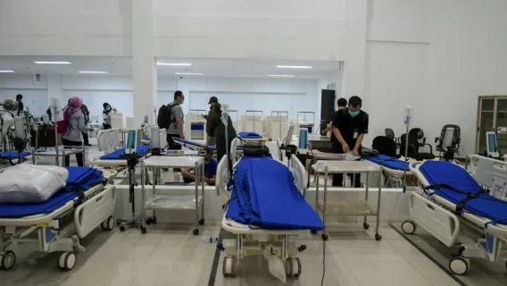 Ainsi, le Centre de recherche sur la chambre hyperbarie, l’hôpital Biak a vu que les patients ne peuvent pas voir en raison d’empoisonnement médical