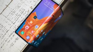 Huawei Adopsi Layar Lipat Samsung untuk Mate Xs