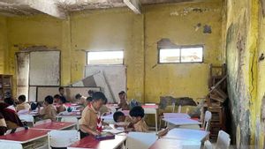 Ruang Kelas Tak Layak Pakai, 244 Siswa SDN Palamakan 01 Serang Bertahan dengan Sistem Shift