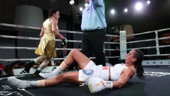 エリフ・ヌール・トゥルハンがリマ・アヤディのノックアウトでWBA女子スーパーフェザー級ベルトを獲得