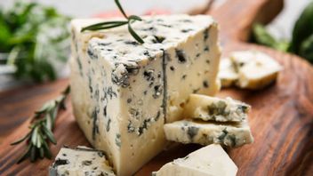 Meski Berbau Tajam, Ini Manfaat Blue Cheese untuk Kesehatan Tubuh