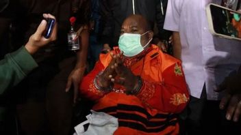 Lukas Enembe Was Escorted Again To Gatot Soebroto Army Hospital, KPK: Stable Conditions And Can Road