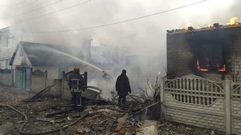Russian Attack Kills 13 Civilians In Bakery Factory, Ukrainian President: They Are Bombing Lives