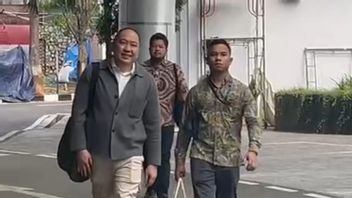 جاكرتا - قام مدير PT Sritex ، الذي تم استجوابه كشاهد ، بتسليم وثيقة فساد ائتماني مزعوم